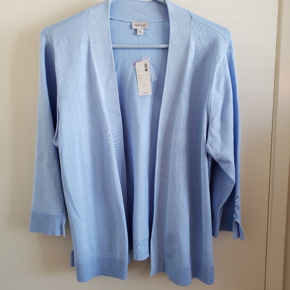 Avenue cardigan -size 14/16